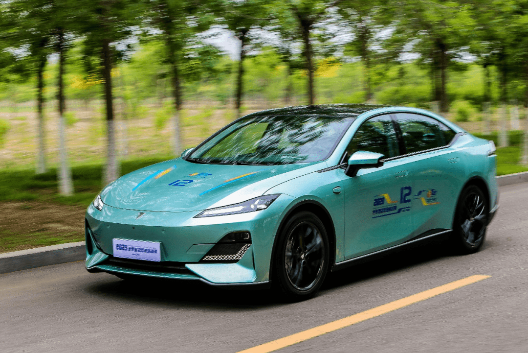 決戰(zhàn)新能源下半場(chǎng) 深藍(lán)SL03以智能技術(shù)引領(lǐng)汽車零配件技術(shù)開發(fā)新浪潮